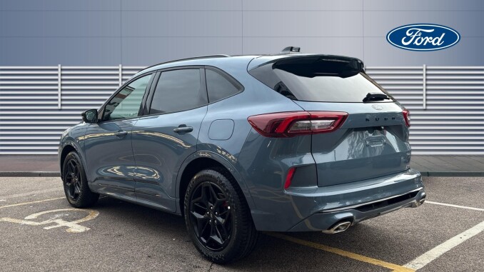Ford Kuga 2.5 FHEV BlueCruise Edition 5dr CVT Hybrid Estate - Image 2